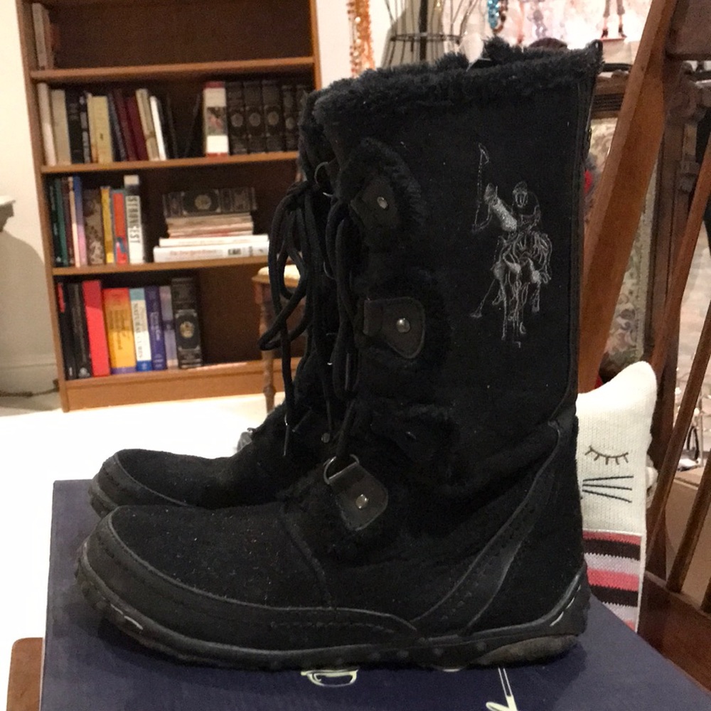 BOOTS  SIZE 8.  U. S. POLO ASSOCIATION. CUTE BLACK  LACE UP AND ZIPPER
